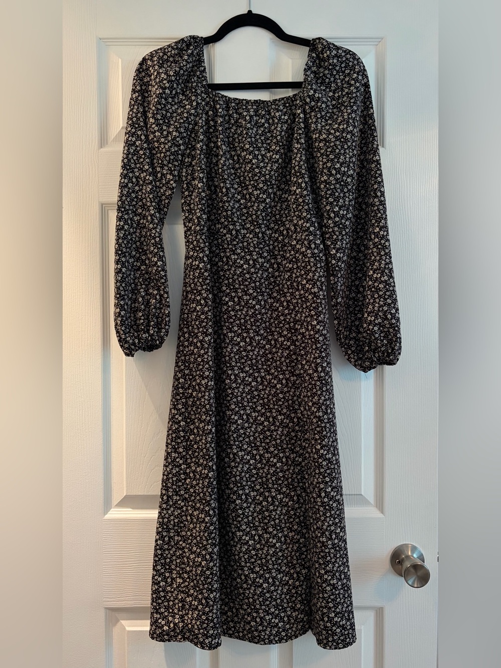 Black Floral Long Sleeve Midi Dress